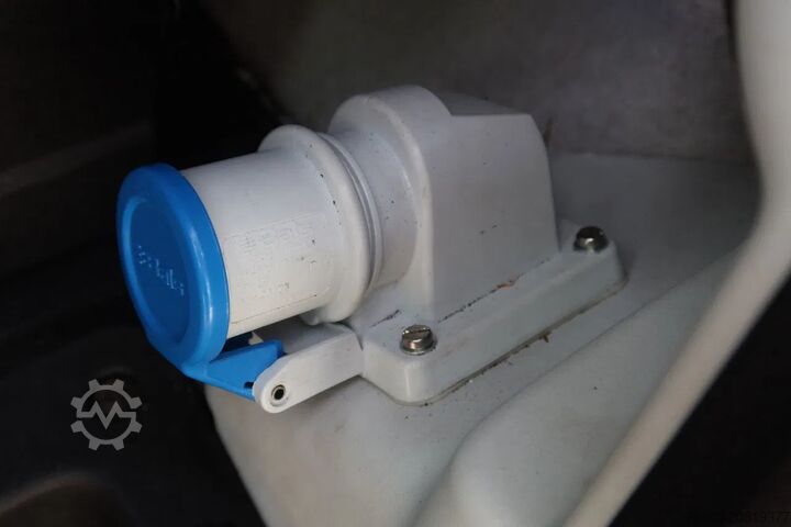 Refrigerated/freezer transport (delivery van) Iveco Daily 35S16 Iveco 35S16 L3/H2 Koel/Vries/ verwa...