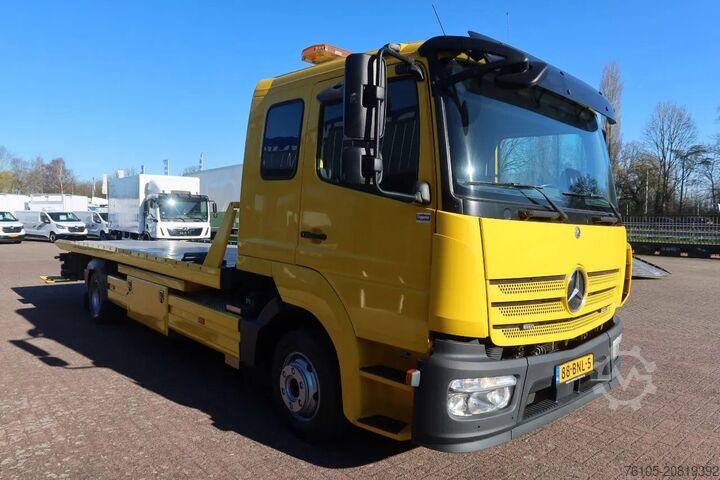 Autotransporter Mercedes-Benz Atego 1221 L Takelwagen 6 Persoons