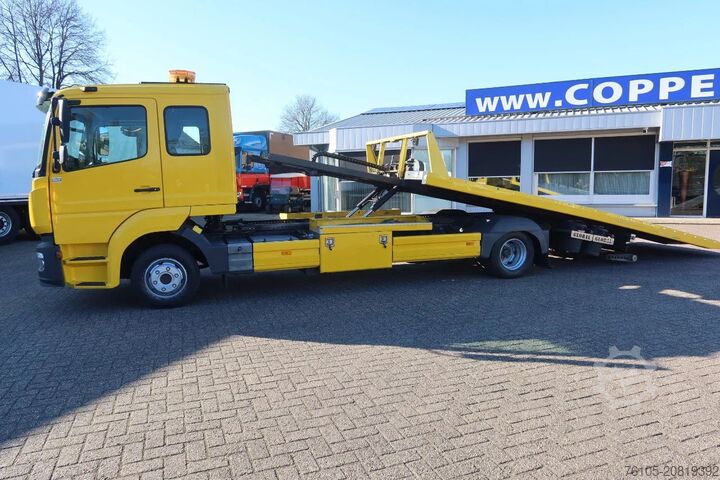 Autotransporter Mercedes-Benz Atego 1221 L Takelwagen 6 Persoons