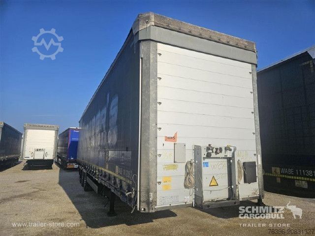 Auflieger mit Pritsche & Plane Schmitz Cargobull Semitrailer Curtainsider Mega