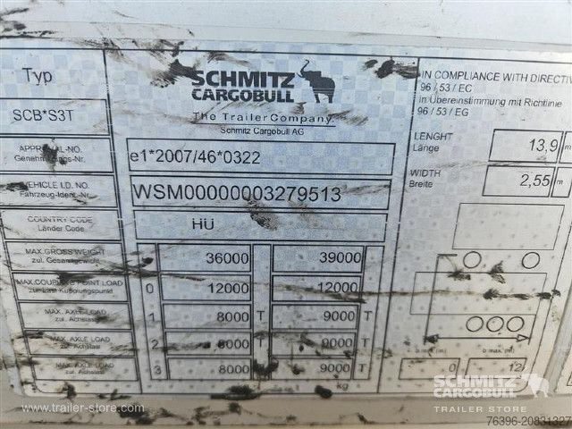 Auflieger mit Pritsche & Plane Schmitz Cargobull Semitrailer Curtainsider Mega