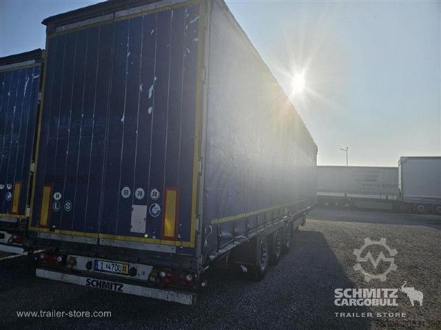 Auflieger mit Pritsche & Plane Schmitz Cargobull Semitrailer Curtainsider Mega