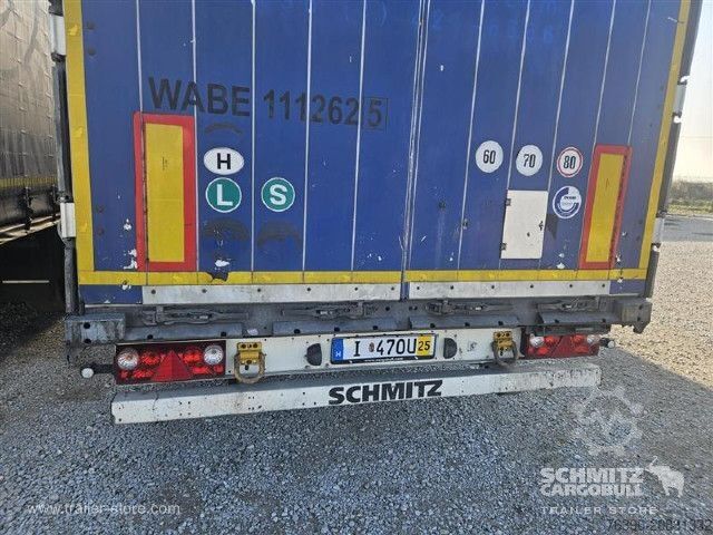 Auflieger mit Pritsche & Plane Schmitz Cargobull Semitrailer Curtainsider Mega
