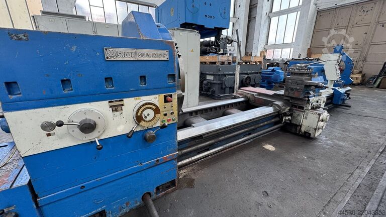 Cycle-controlled lathe SKODA SUA125 P (125x5000)