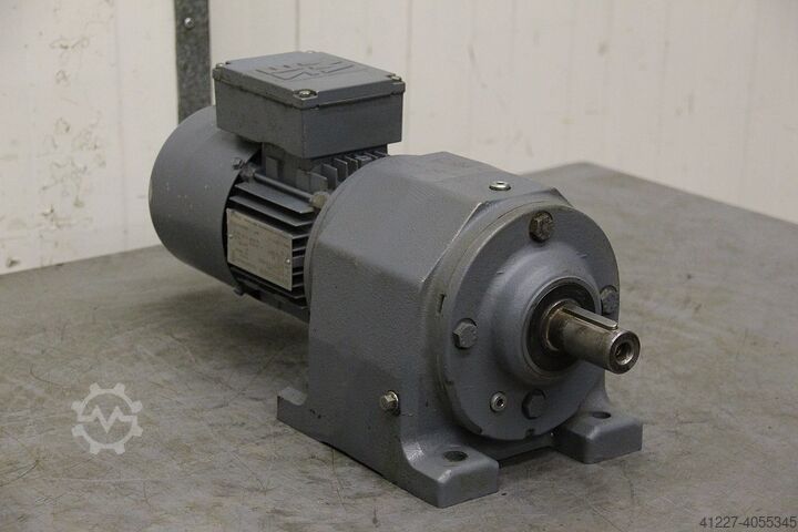 Gear motor 0.25 kW 7.5 rpm SEW-EURODRIVE R63DT71D6BM