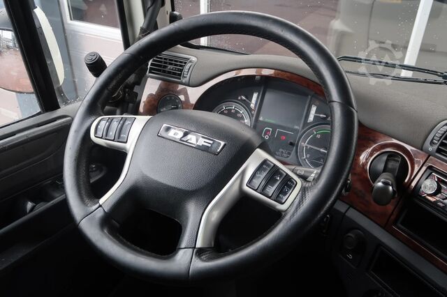 Hook arm system DAF CF 440 8X2*6/ FULL AIR/ HMF CRANE 2620/ JOAB HO...