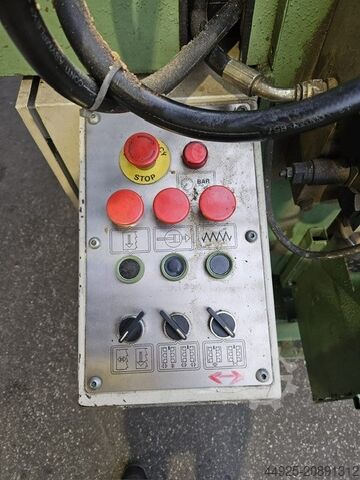 Band saw 0-60 m/min Stenner VHF36