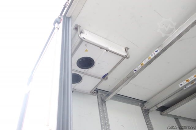 Reefer semitrailer Schmitz Cargobull SKO 24 bitemp Multitemp Doppelstock Carrier
