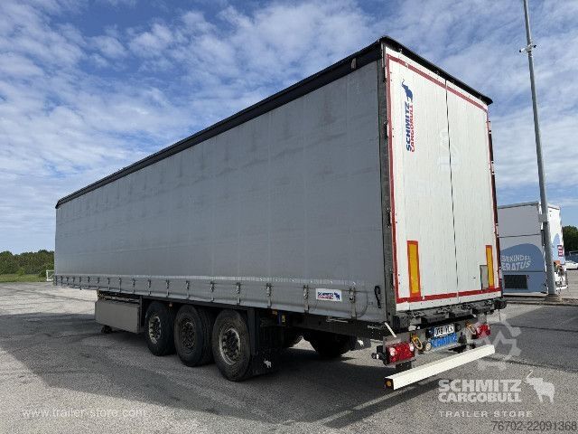 Open semitrailer with tarp Schmitz Cargobull Curtainsider Standard