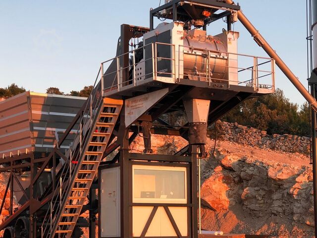 Concrete mixing plant Polygonmach PMC 100m3/hour mobile concrete batching plant