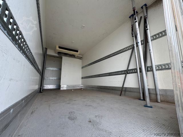 Refrigerator body van MERCEDES-BENZ 818 L Atego Kühlwagen