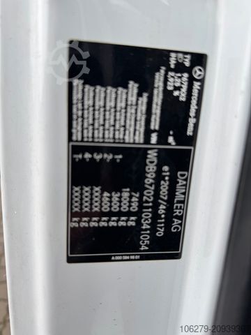 Refrigerator body van MERCEDES-BENZ 818 L Atego Kühlwagen