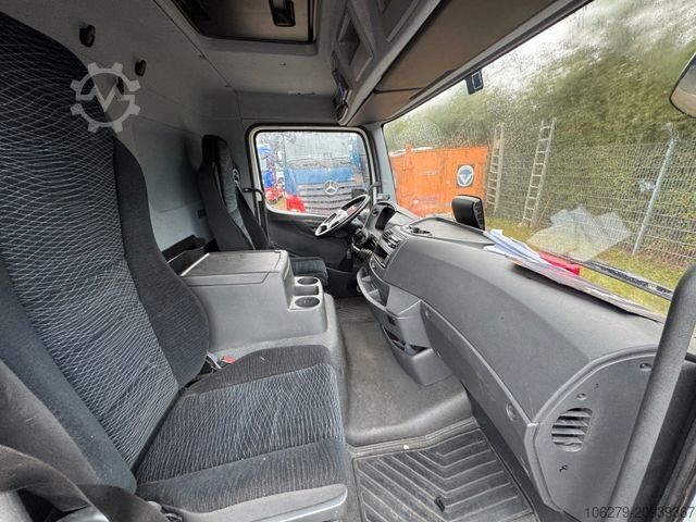 Refrigerator body van MERCEDES-BENZ 818 L Atego Kühlwagen