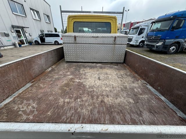 Pick-up van MERCEDES-BENZ 316 CDI Doka Pritsche