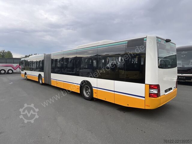 Gelenkbus MAN A 23 Lions City