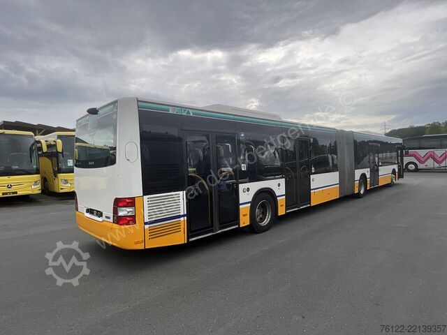 Gelenkbus MAN A 23 Lions City