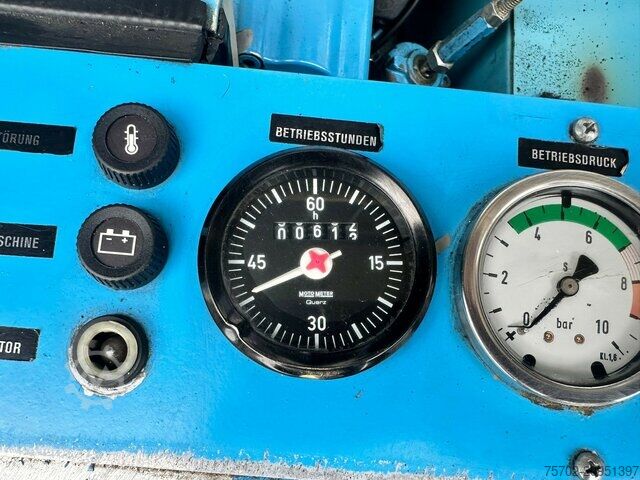 Trailer Jenbacher Werke Schraubenkompressor JW 200