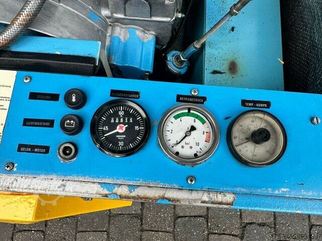 Trailer Jenbacher Werke Schraubenkompressor JW 200