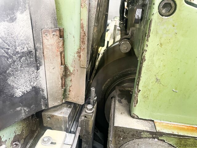 Centerless grinding machine Cincinnati Milacron 3.300