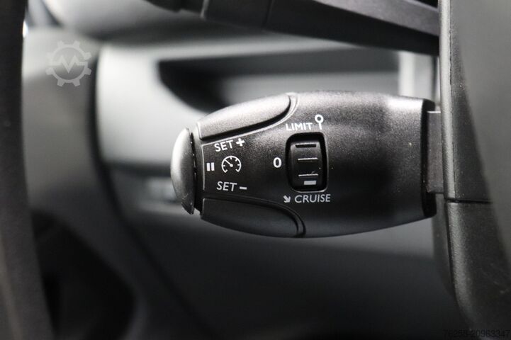 Delivery van Opel Vivaro 2.0 CDTI L3 EURO 6 - Airco - Navi - PDC ...