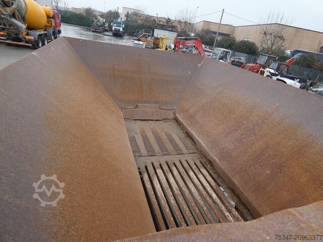 Crushing equipment RIMAC MOBY 800