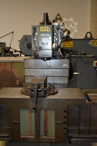 Milling machine TOS FNGJ 32