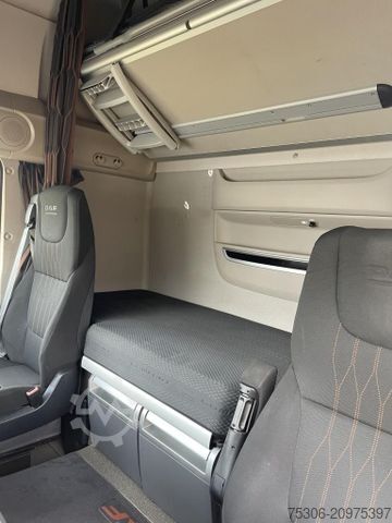 Standard tractor unit DAF FT XF 480 SSC