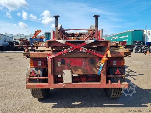 Container transport Koelner Elmshorn 20 ft | Steel suspension