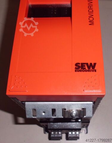 Frequency converter 2.2 kW 3.8 kVA SEW-EURODRIVE MDV60A0022-5A3-4-00