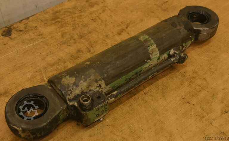 Hydraulikzylinder unbekannt Hub 260 mm Kolben Ø 90 mm