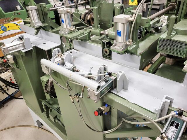 Chalet building machine for log houses Unbekannt TS 240