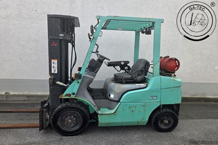 LP gas Mitsubishi FG25T