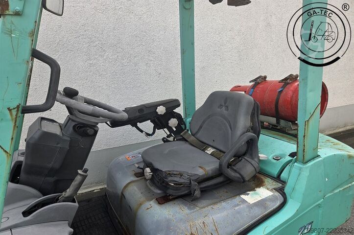 LP gas Mitsubishi FG25T