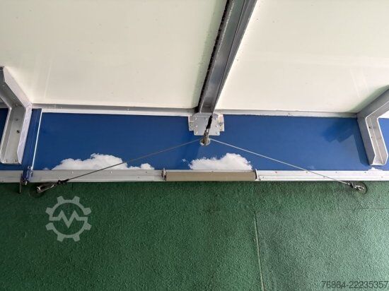Box semitrailer  K.M.A HOLLAND KM02 KG, VERKAUFSKOFFER MIT KüCHE,  RECHTS TERRASSE AUSKLAPPBAR, SHOWTRAILER
