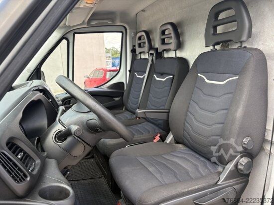 Panel van IVECO DAILY 35-160, IS35SC2AA KASTENWAGEN, L4H2 HEBEBüHNE, EURO 6