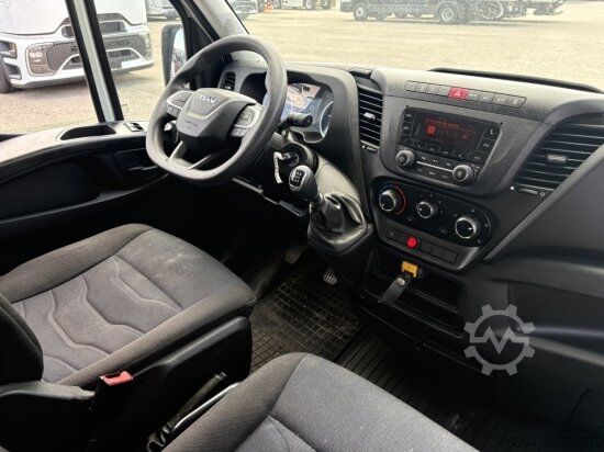 Panel van IVECO DAILY 35-160, IS35SC2AA KASTENWAGEN, L4H2 HEBEBüHNE, EURO 6