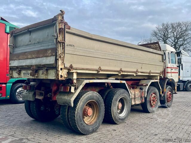 Tipper Renault G320 Manager 8x4