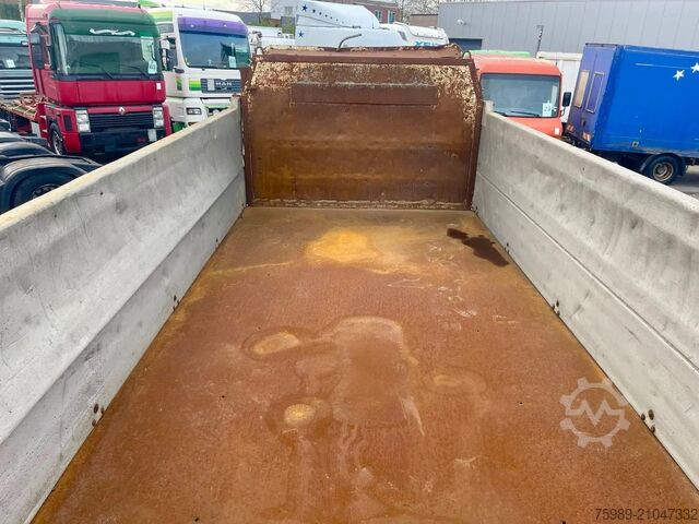 Tipper Renault G320 Manager 8x4