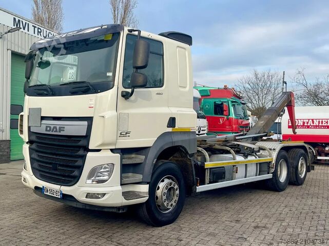 Hakenarmsystem DAF CF 460 HYDRAULIC, NAVI, BACKUP CAM