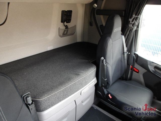 Volumen SZM Scania R 460 EB - MEGA - HIGHLINE - 2x TANKs -