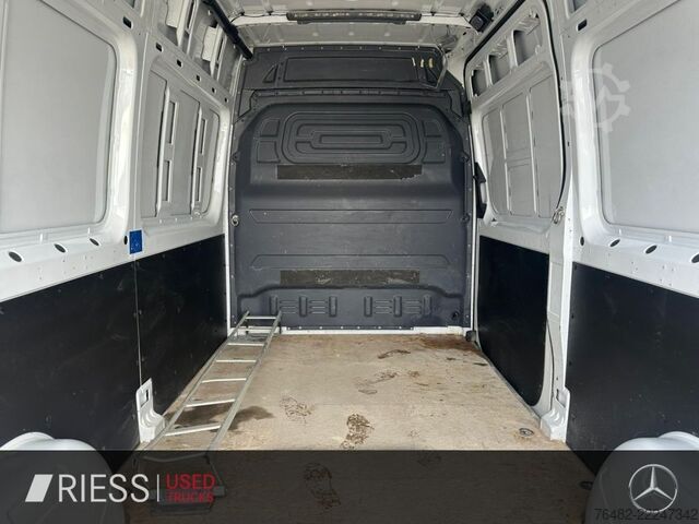 High top van MERCEDES-BENZ Sprinter 315 CDI Kasten/L2H2/FWD/3924/KLIMA/DACH