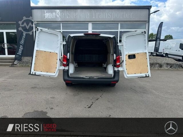 Minibus MERCEDES-BENZ eVito 111 KA/LANG/35kWh/NAVI/KLIMA/KAMERA/ AUT