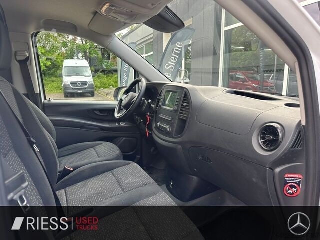 Minibus MERCEDES-BENZ eVito 111 KA/LANG/35kWh/NAVI/KLIMA/KAMERA/ AUT