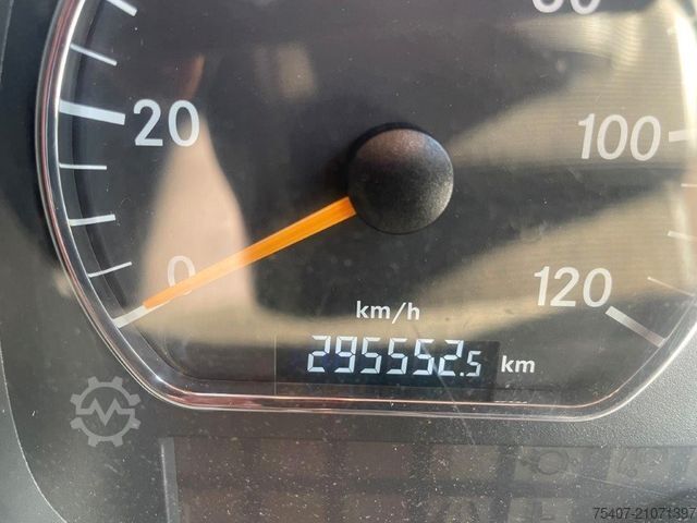 Kehrmaschine MERCEDES-BENZ Atego 2 1524 LKO FAUN Viajet 6R/ L