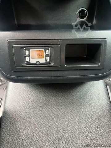 Wohnwagen/Wohnmobil MERCEDES-BENZ V 250 CDI LANG MARCO POLO TISCH MARKISE NAVI AHK