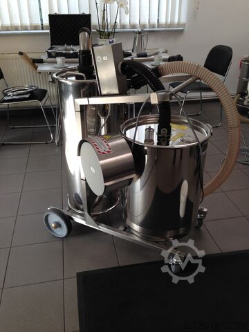 Cleanroom vacuum cleaner series CR KRAHNEN Serie CR