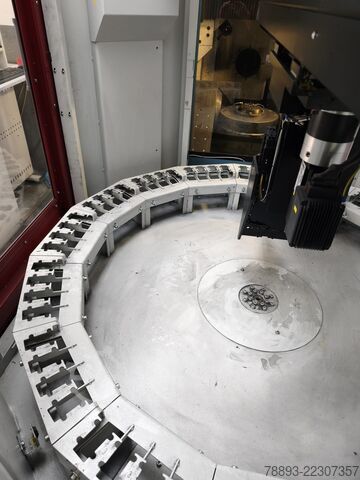 Vertical machining center Röders RFM 600 mit RCE1 (Bj.2017)