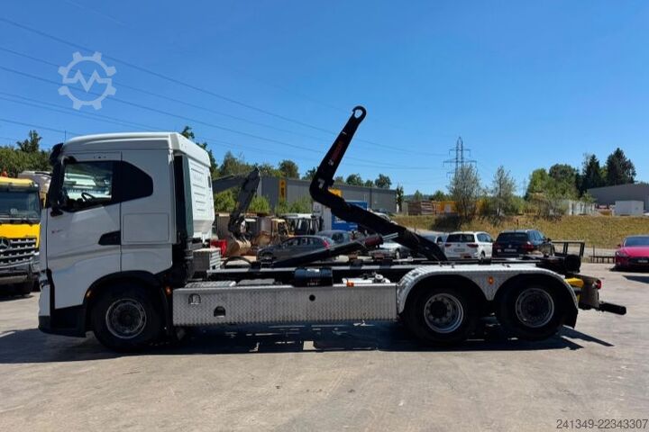 Roll-off tipper truck IVECO AS280X48 6x2 Hiab 21T