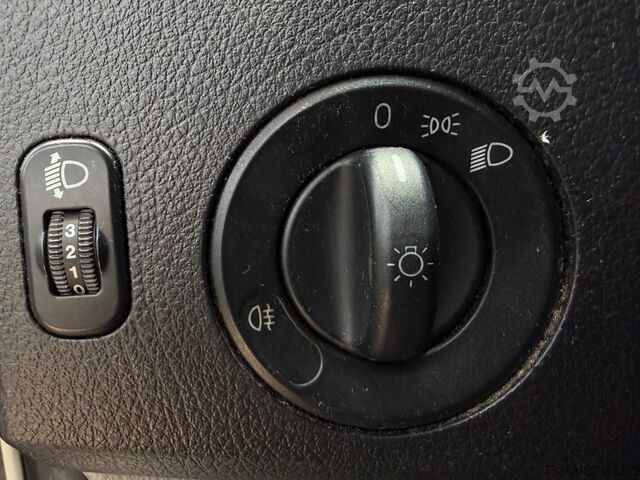 Minibus MERCEDES-BENZ Sprinter 313 Cdi L2H2 6 Sitze MOTOR DEFEKT