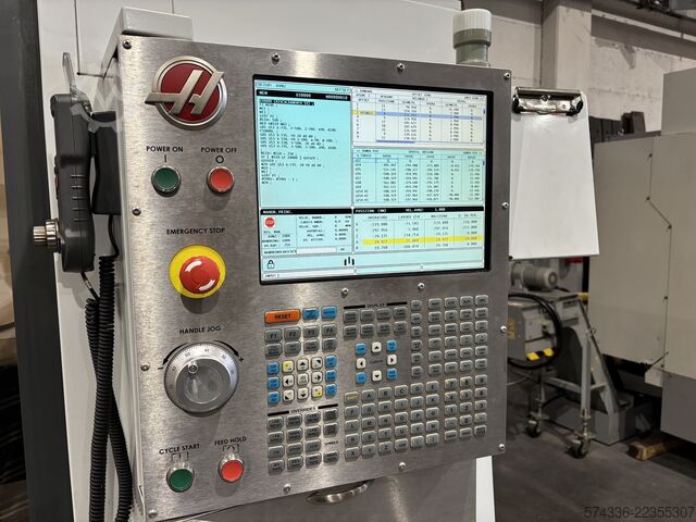 Vertikales Bearbeitungszentrum HAAS VF - 3 SS